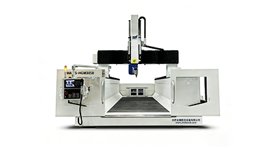 五軸模具加工中心